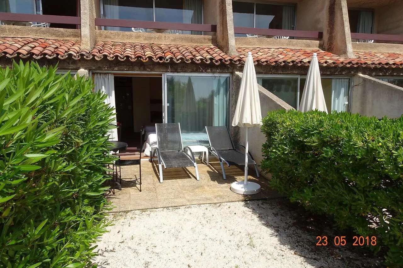 83 Hotel Le Lavandou