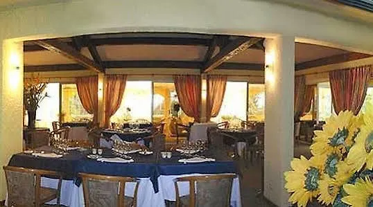 83 Hotel Le Lavandou