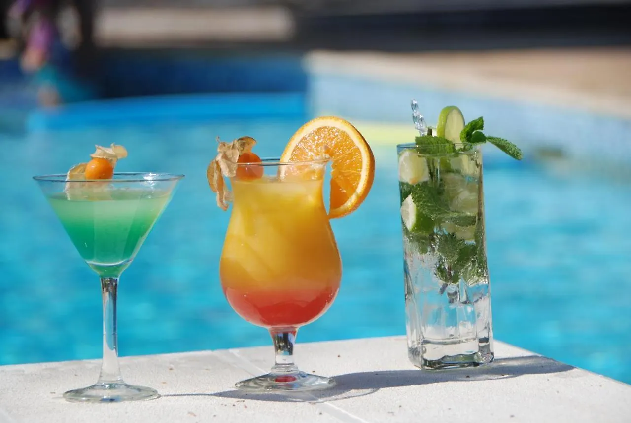 83 Hotel Le Lavandou France